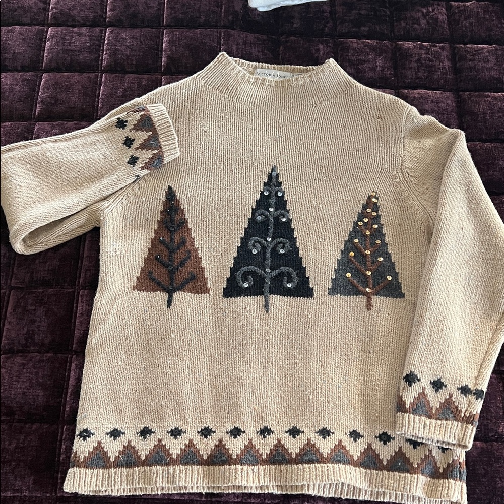 Victoria Jones Woman Tan Sweater with Tree Motif